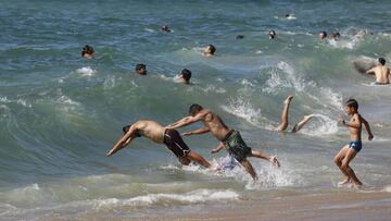 Playas cerradas en Chile por fragata portuguesa: cuáles son y cuándo reabrirán