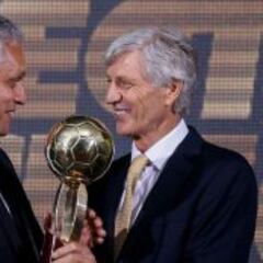 Pékerman de gala: "El FPC está cada vez más arriba"