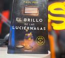 Descubre una de las novelas más oscuras y claustrofóbicas de nuestra literatura: ‘El brillo de las luciérnagas’