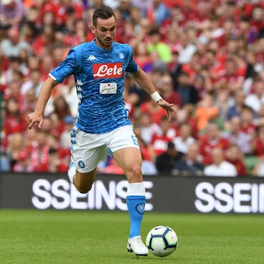 Este mediocampista español acaba de ser campeón con España del Europeo Sub 21. Juega en Napoli desde el año 2018 y actualmente es uno de los sueños de Florentino Pérez para su Real Madrid.