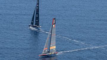 Alinghi y American Magic se resisten a morir