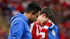 La Hormiga González sale entre lágrimas por una lesión