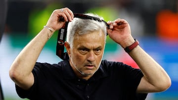 The Special One’s perfect record in European finals came to an end against Sevilla and he was not happy with the referee’s performance.