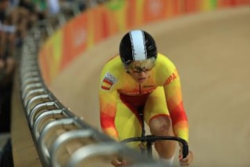 Tania Calvo y Helena Casas fueron eliminadas en velocidad. Calvo se quedó a las puertas de clasificarse para dieciseisavos y Casas quedó 26ª.