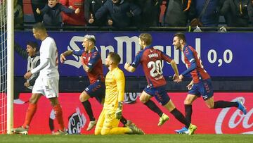 Al Sevilla le faltó el estoque ante el muro Juan Pérez