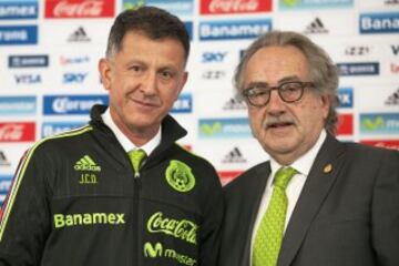 El colombiano Juan Carlos Osorio fue el elegido para tomar las riedas del tricolor. Fue presentado el 14 de octubre, a un mes de que la Selección Nacional enfrentara su primer partido de eliminatoria rumbo a Rusia 2018.