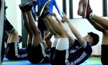 Millonarios se entrena en el gimnasio y piensa en Cortuluá