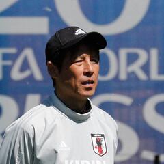 DT de Japón: "No le podemos dar tiempo ni espacio a James"