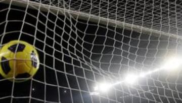 <b>ASÍ FUE EL CUARTO. </b>Messi recibió el balón de Bojan, se cruzó todo el área de la Real Sociedad amagando el tiro hasta que enfrentó a Bravo y le batió con un tiro suave.