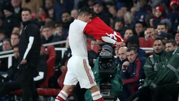 Xhaka apologises to Arsenal fans but not really