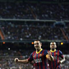 Solo él puede darle la vuelta: lo mejor de Messi en el Bernabéu