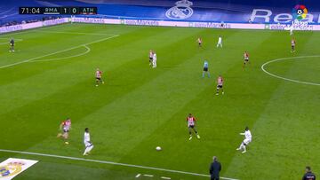 El regate de Vinicius sin tocar el balón que asombra al mundo