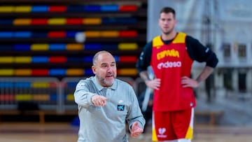 Chus Mateo y Fran Guerra en un entrenamiento de la Selección española.