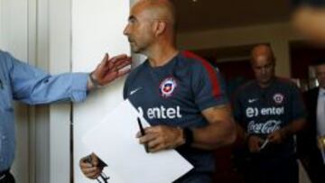 Las contradicciones de Jorge Sampaoli en los últimos días