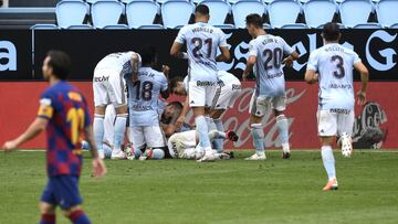 VIGO, SPAIN - JUNE 27:   Iago Aspas of RC Celta Vigo celebrates scoring  the second goal during the Liga match between RC Celta de Vigo and FC Barcelona at Abanca-Bala&iacute;dos on June 27, 2020 in Vigo, Spain. (Photo by Octavio Passos/Getty Images)