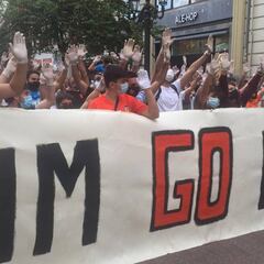 Nueva manifestación contra la gestión de Peter Lim