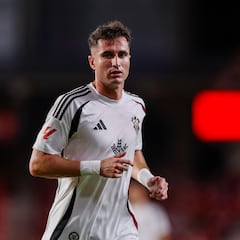 Tres clubes de Primera preguntan por Jon Morcillo