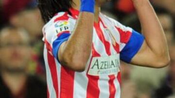 Falcao celebrando el gol que metió al Barça en el Camp Nou.