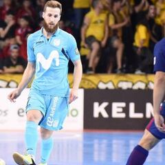 El Movistar aguanta el liderato ante un gran Esquerdinha