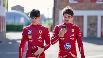 Charles Leclerc y su hermano Arthur en Maranello.