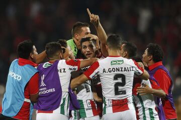 Independiente Medellín y Palestino empataron 1-1 en el Atanasio Girardot por la vuelta de la Fase II de Copa Libertadores y el equipo chileno se impuso 1-4 en los penales, avanzando a la próxima ronda del torneo.