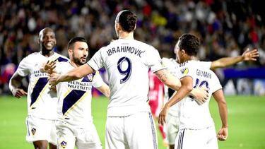 Giovani Dos Santos: “Jugar con Zlatan te facilita la vida”