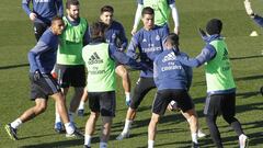 Los jugadores del Real Madrid, en el entrenamiento previo al partido frente al Celta.