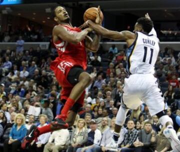 Mike Conley y Trevor Ariza.