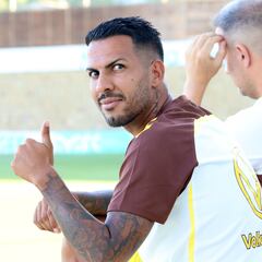 Viera: “Nada de lo que se dijo era verdad; me senté con Helguera y llegamos fácil a un acuerdo”