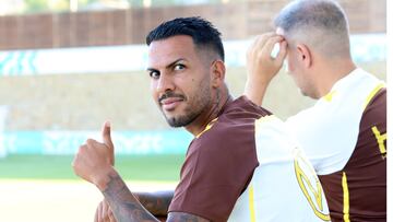 Viera: “Nada de lo que se dijo era verdad; me senté con Helguera y llegamos fácil a un acuerdo”