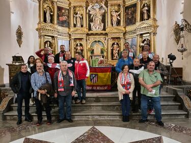 Homenaje a la afición de la peña atlética más antigua de León