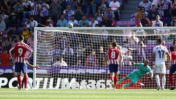 Penalti fallado por Sandro en el Valladolid-Atlético.