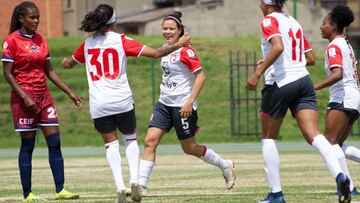 Santa Fe golea a Fortaleza en Chía y es líder del Grupo A