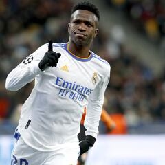 Vinicius y diez más