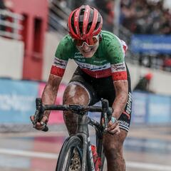 Kopecky y Vos amenazan el hat-trick del Trek en la París-Roubaix