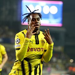 Gittens desatasca al Dortmund de Sahin en Brujas