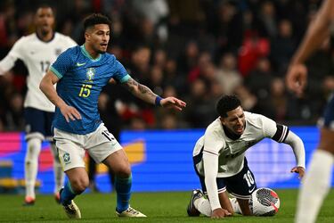 Inglaterra clama por la dureza de Brasil contra Bellingham