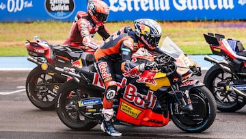 Acosta ejerce de líder en el FP1 de Brasil