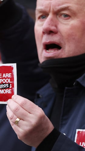 Protesta en Anfield por los costos excesivos