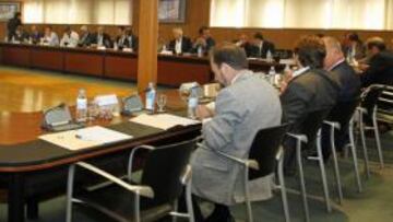 Sí de la Liga al protocolo para ponerse al día con Hacienda