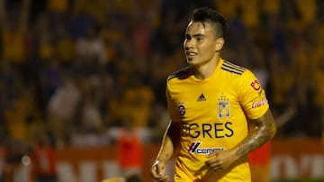 Columbus Crew fichó al “Chino” y de inmediato se convirtió en líder y pieza clave para el último título de liga del club. Columbus pagó 8 millones de dólares a Tigres.