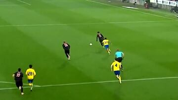 Esta nueva toma del gol de Osorio impacta aún más: ¡qué velocidad!