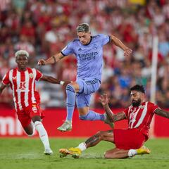 El dios de la izquierda