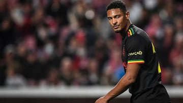 Ajax&#039;s Ivorian forward Sebastien Haller looks on during the UEFA Champions League football match between SL Benfica and Ajax at the Luz stadium in Lisbon on February 23, 2022. (Photo by PATRICIA DE MELO MOREIRA / AFP)