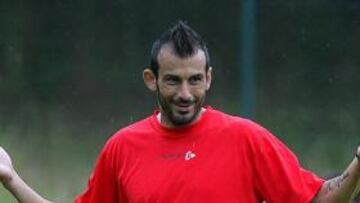 Ratón prueba la muralla del 'hermano' Huesca