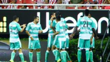 Santos publicó la lista de transferibles; ya buscan al DT