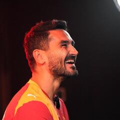 El Galatasaray hace oficial el fichaje de Gündogan