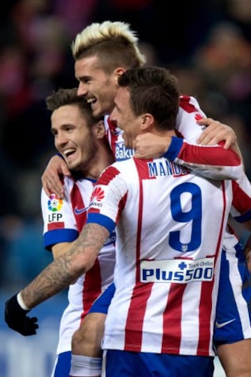 Los jugadores celebran el 2-0 de Griezmann.
