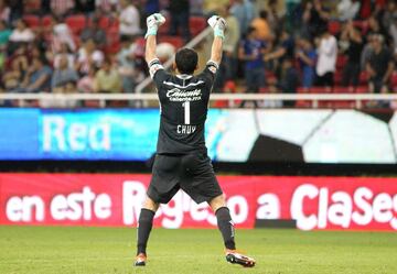 Segundo partido, segundo triunfo para Cruz Azul. El equipo celeste está teniendo un buen arranque de torneo, al menos en cuestión de resultados. Pero no sólo eso, sino que este plantel se ve con una actitud más confiada de la que veíamos en los torneos pasados. Si bien su juego no es el más brillante, sí se ve con mayor determinación. Habrá que esperar cuánto dura esta euforia celeste en el Apertura 2018.