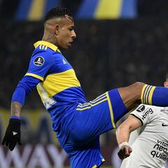 Sebastián Villa, positivo por covid-19 en el regreso a prácticas de Boca